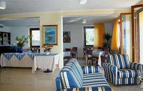 Hotel Albergo Luna di Marzo Volastra